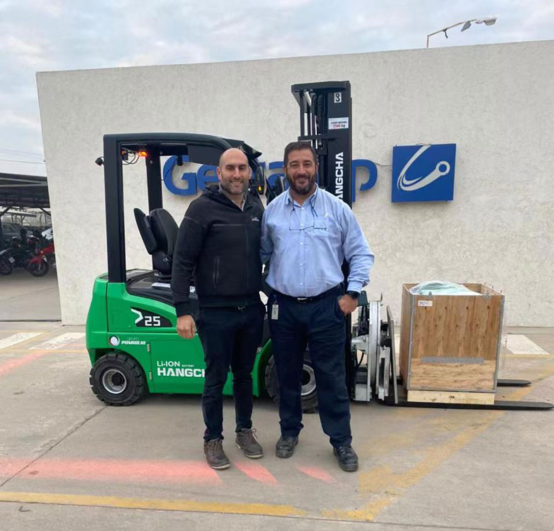 Hangcha Li-ion Forklift Application Case - Automotive Components-01.jpg