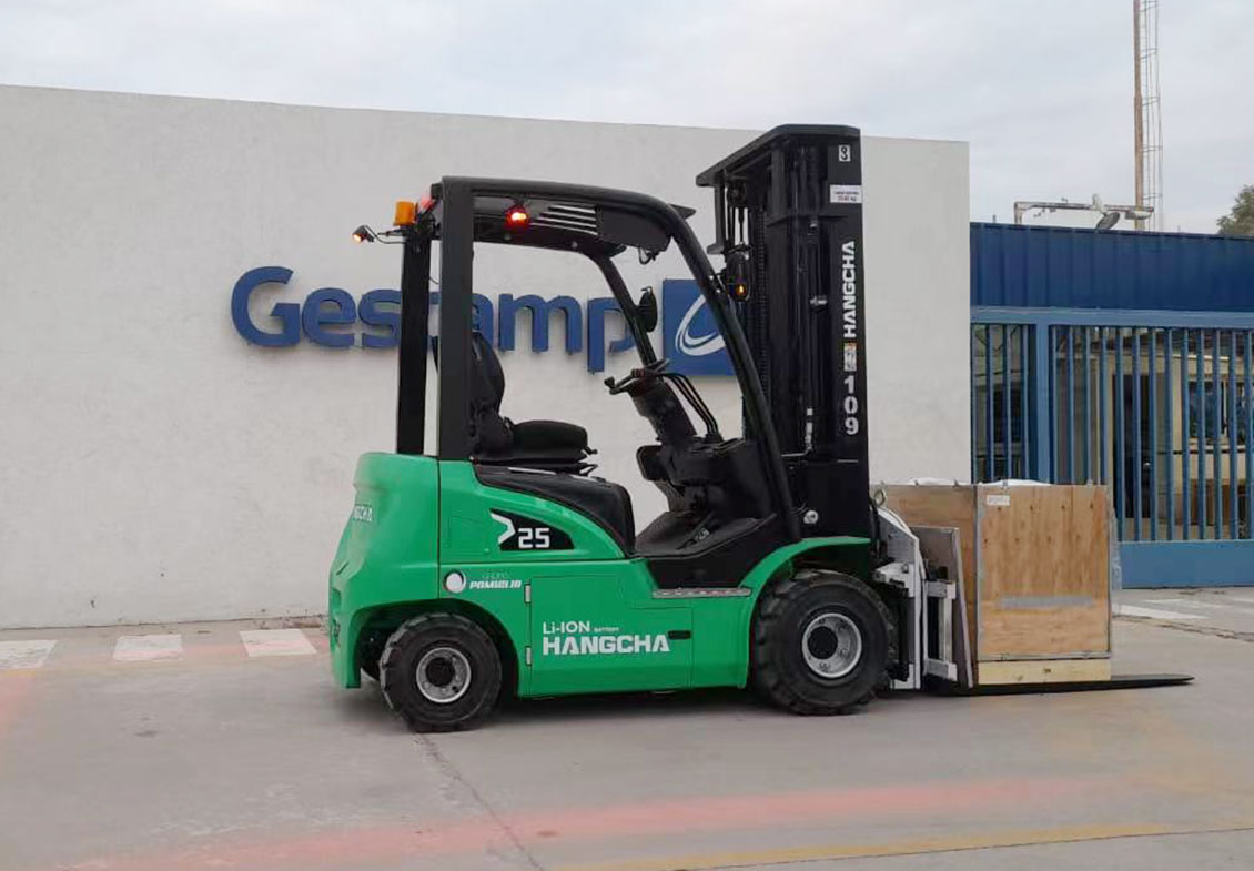 Hangcha Li-ion Forklift Application Case - Automotive Components-02.jpg